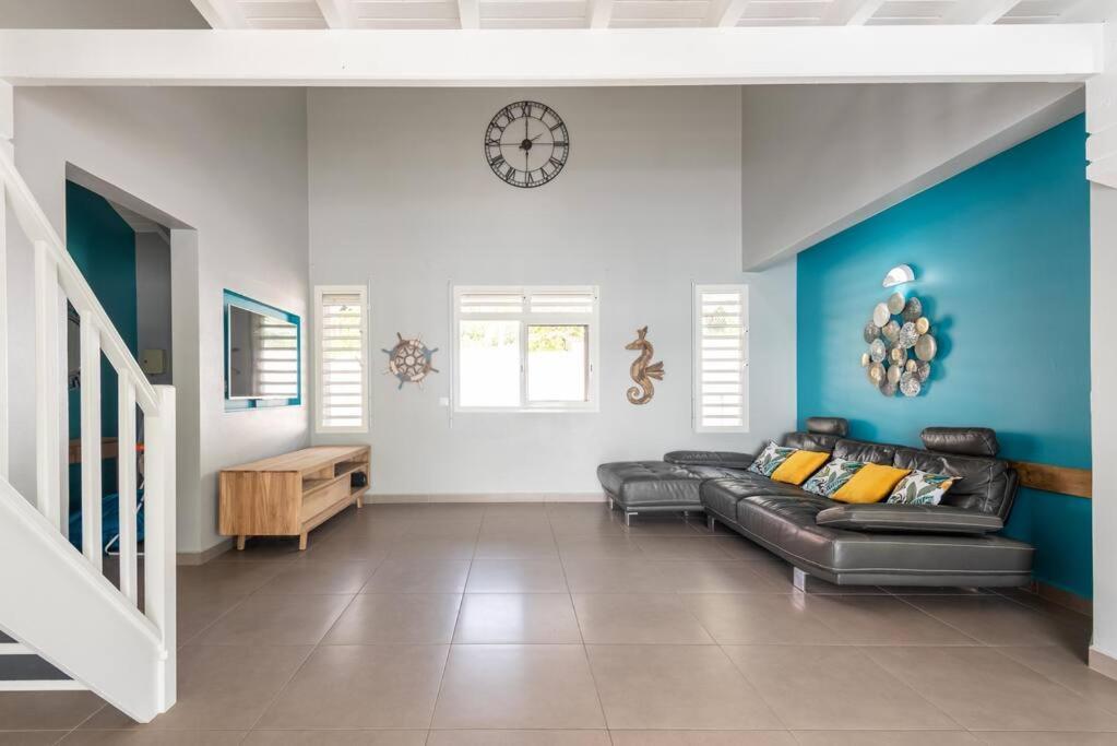 Villa De Standing Avec Piscine Au Gosier Le Gosier  Eksteriør billede